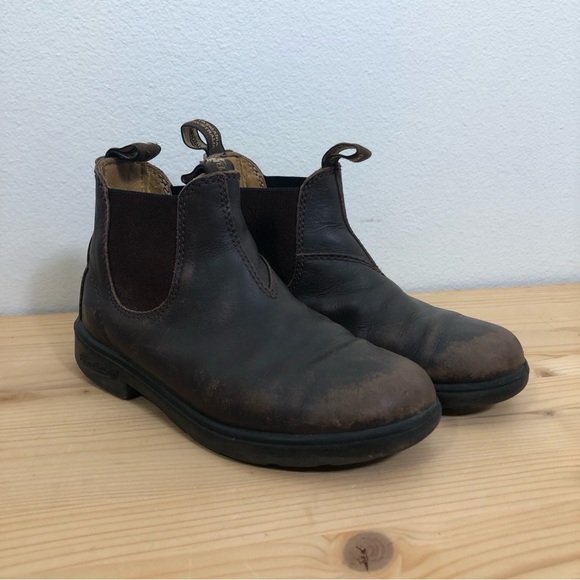 Blundstone 2 Womens 5 Chelsea Boot Brown Leather Broken In Slip On Shoes Classic - Picture 1 of 10